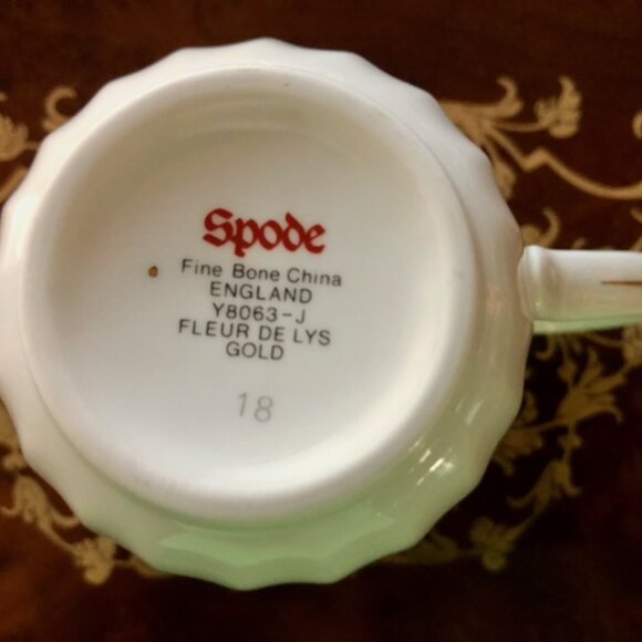 Pre-owned Spode Fleur De Lys Gold Cup & Saucer Set Lot Of 12 - Picture 3 of 9